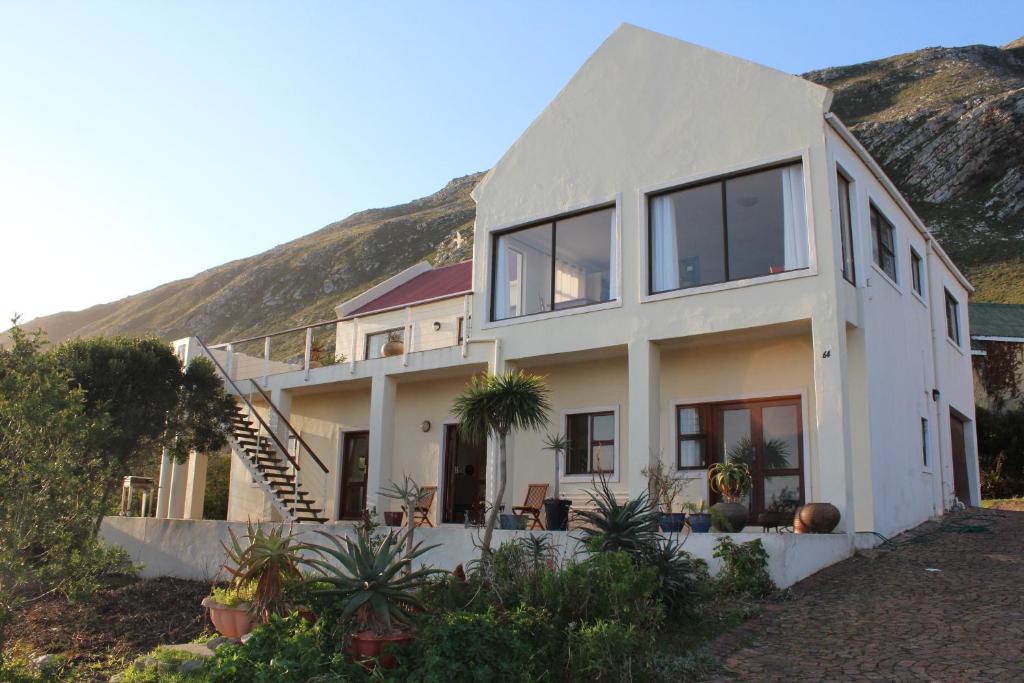 Ocean View On Disa