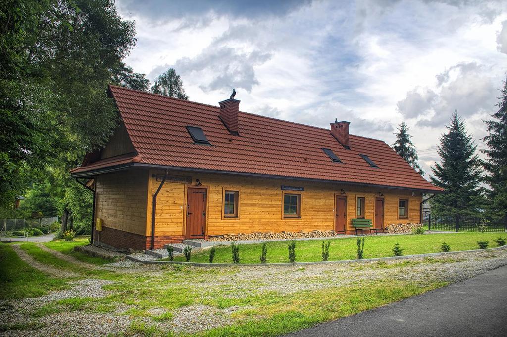 Budova, v ktorej sa farma nachádza
