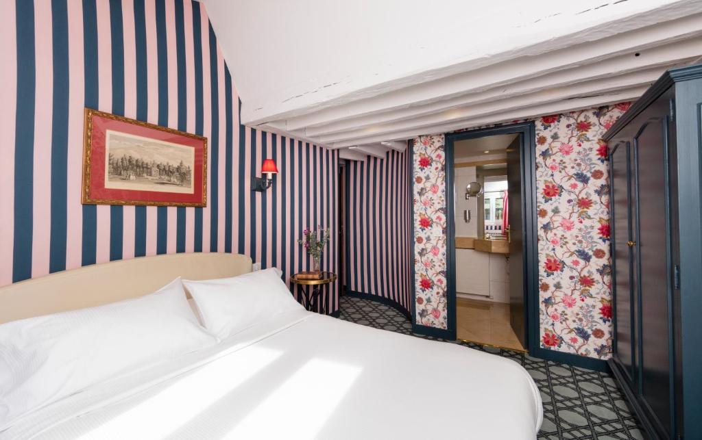 Hôtel Saint Germain - Resim 34