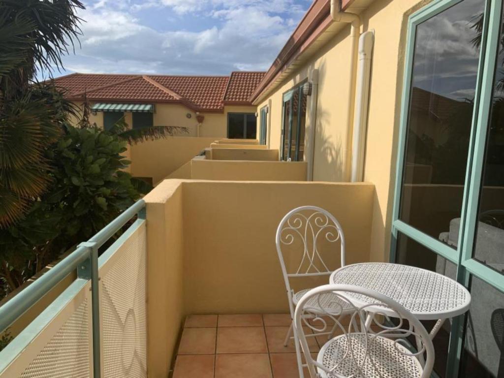 Tuscany Gardens Motor Lodge - Resim 27