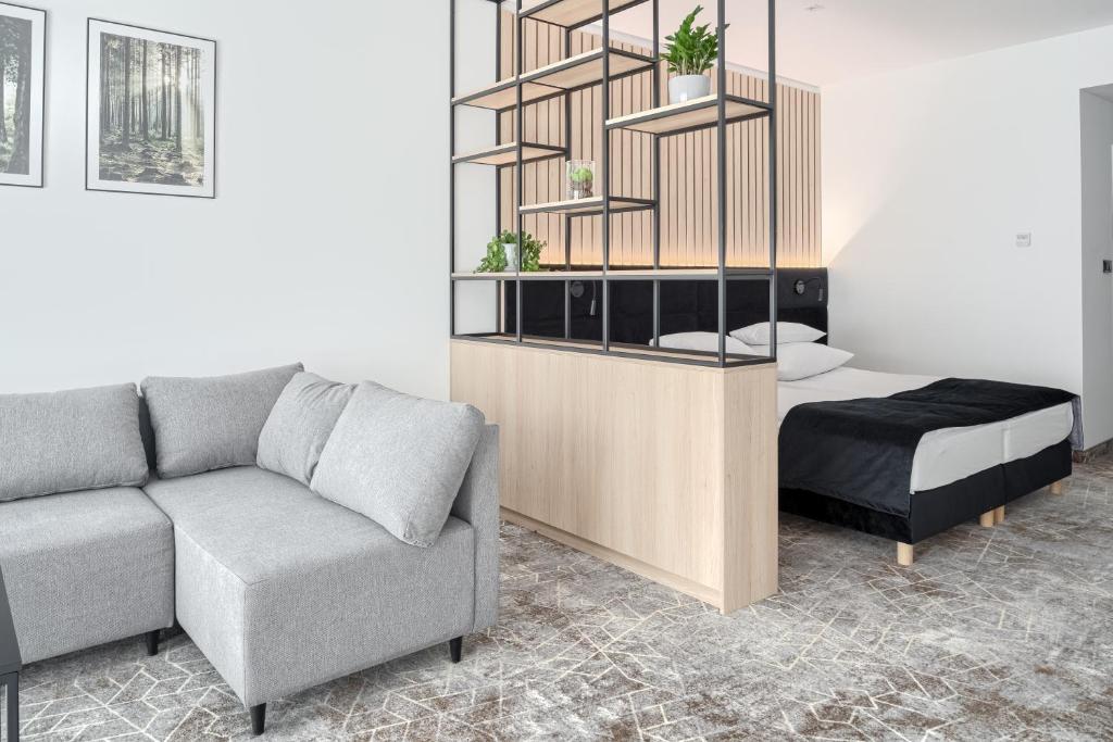 SZUMY PARK Hotel & Restaurant - Apartamento Estudio