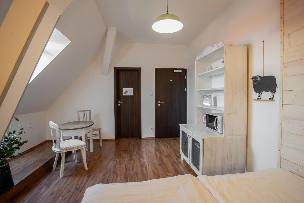 Penzion statek Bernard - Comfort Triple Room