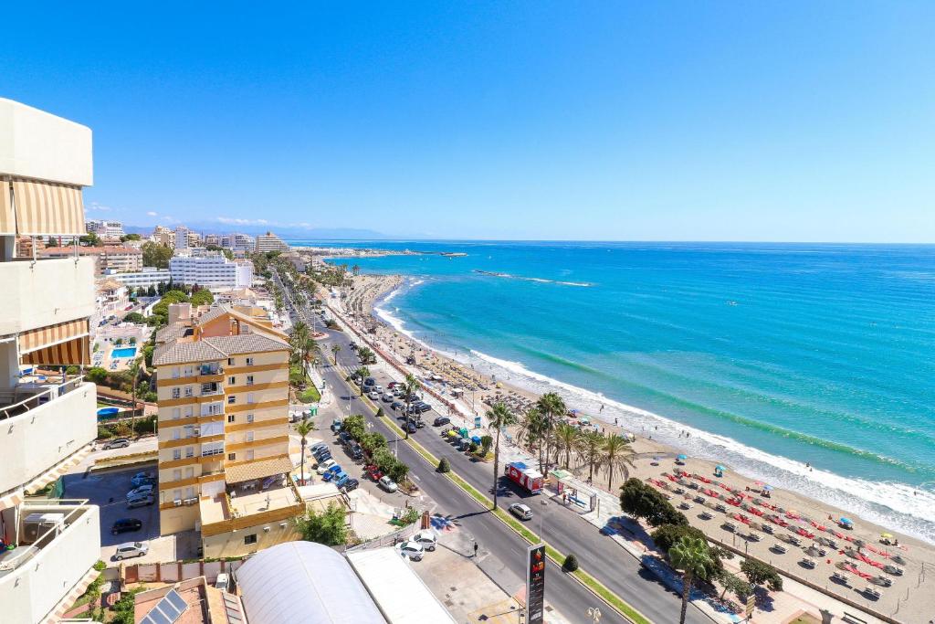 Apartment Panoramic Sea View Suite 1003 in Benal Beach with ...