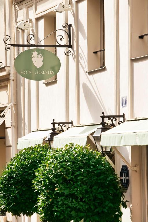 Hôtel Cordelia Opéra-Madeleine - Resim 43