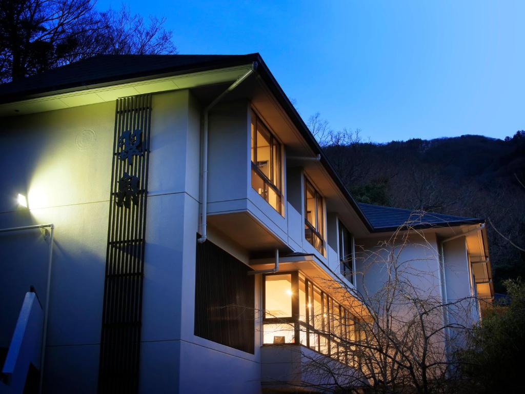Budova, kde se ryokan nachází