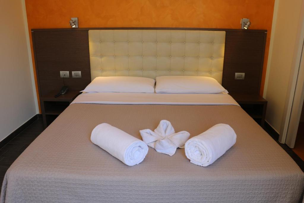 Hotel La Madonnina - Resim 10