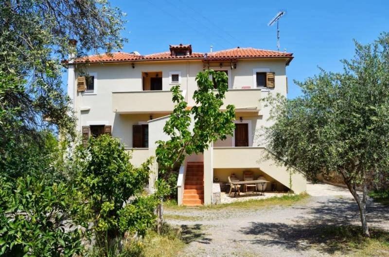 Budova, kde se apartmán nachází