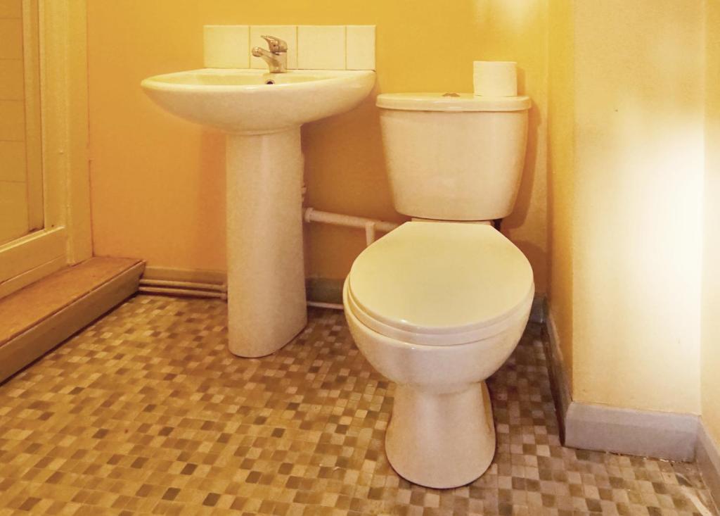 Inkerman Tavern - Triple Room With Bathroom