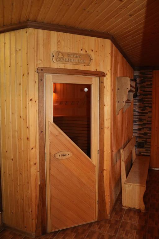 Fotografie z fotogalerie ubytování Готель ***ФЕЄРІЯ v destinaci Tyachiv