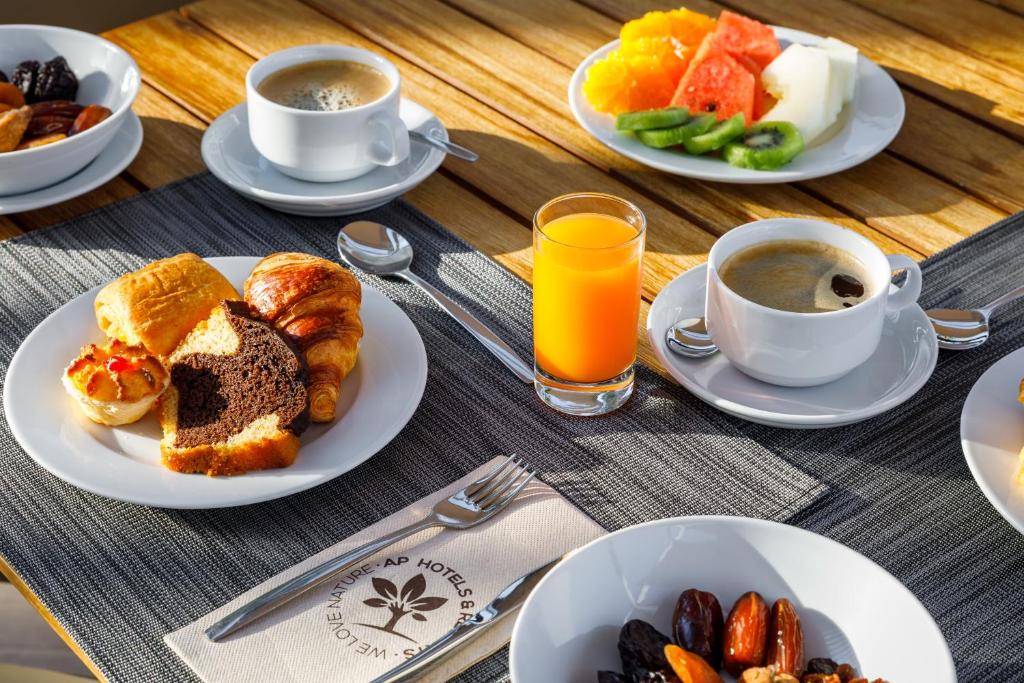 Eten bij of ergens in de buurt van het hotel

