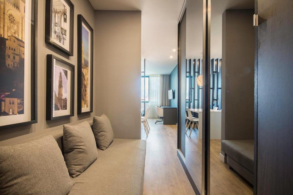 446 Galé Modern Apartment elevator,parking - One-Bedroom Apartment