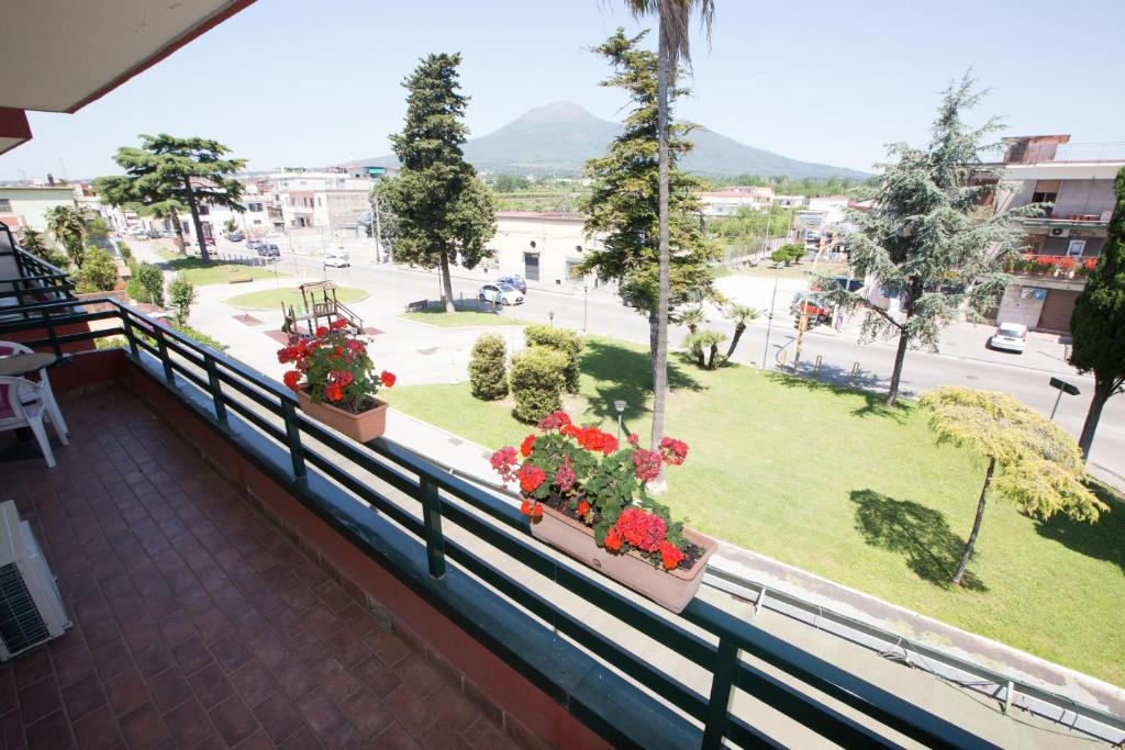 Nespecifikovaný výhled na hory nebo výhled na hory při pohledu z hotelu