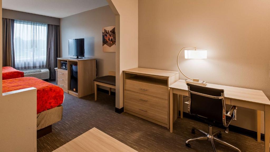 Best Western Plus New Cumberland - Queen Suite Met Twee Queensize Bedden En Bankbed