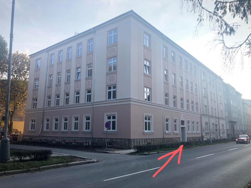 Budova, kde se apartmán nachází