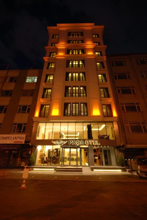 Budova, kde se hotel nachází