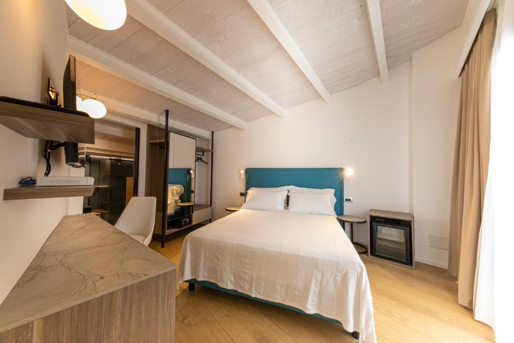 PALAZZO RAHO SUITES - 12