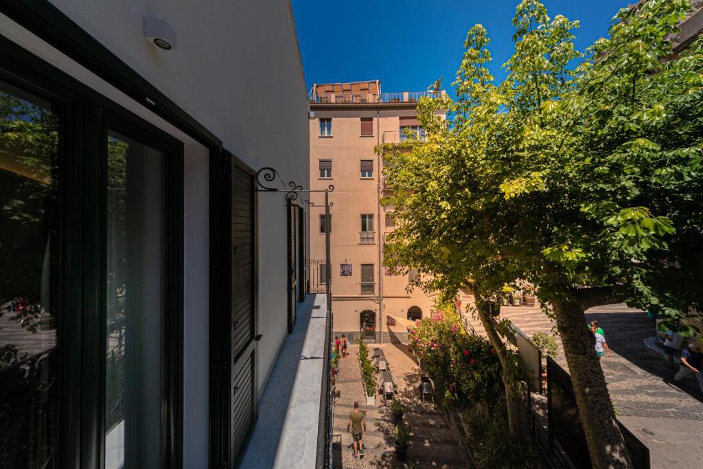 PALAZZO RAHO SUITES - 11