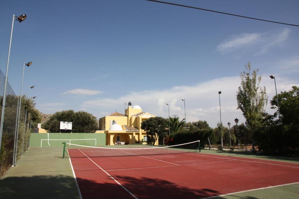 Tenis a/nebo squash v ubytování Villa Rural Paquete nebo okolí