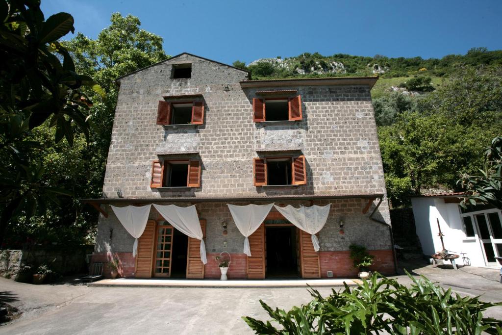 Budova, kde se bed and breakfast nachází