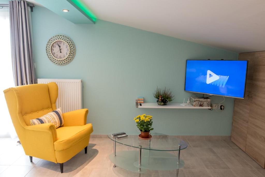 Amazing Place in Pedini - 1