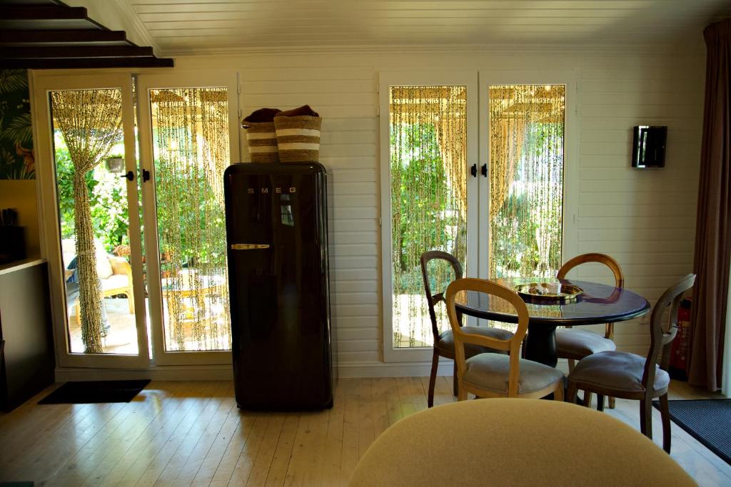Fotografie z fotogalerie ubytování Chalet Maurice v destinaci Zutendaal