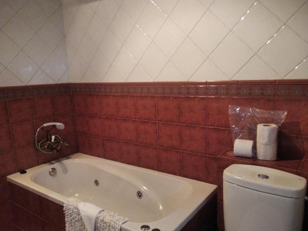 Koupelna v ubytování La Posada de Oscos