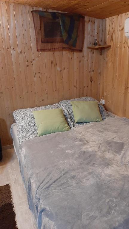 Voodi või voodid majutusasutuse Onix- Kis-tó Apartman ORFŰ toas