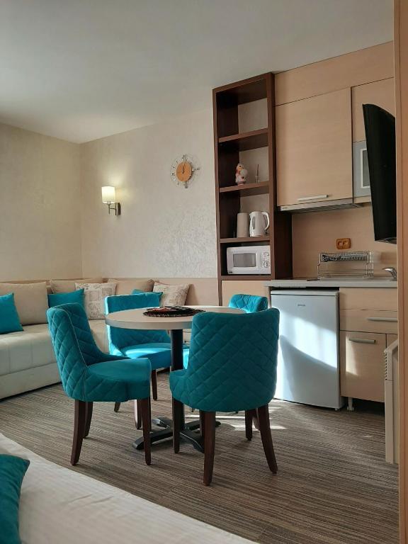 Select Lux Angella-Konaci - شقة مطلة على الجبل