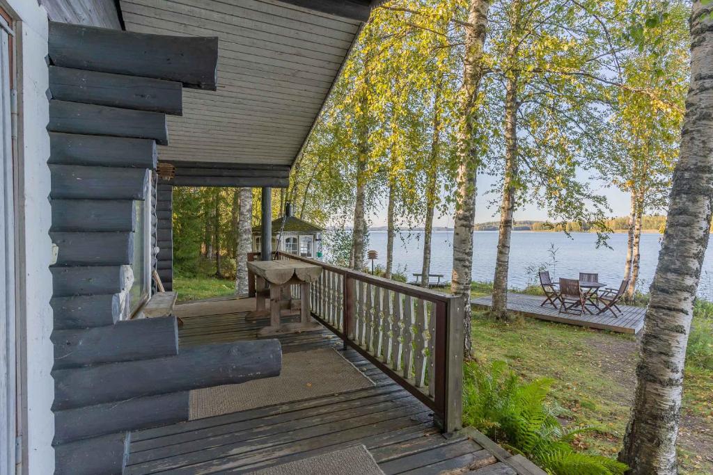 Φωτογραφία από το άλμπουμ του Simpelejärvi Fisherman's Cabin σε Parikkala