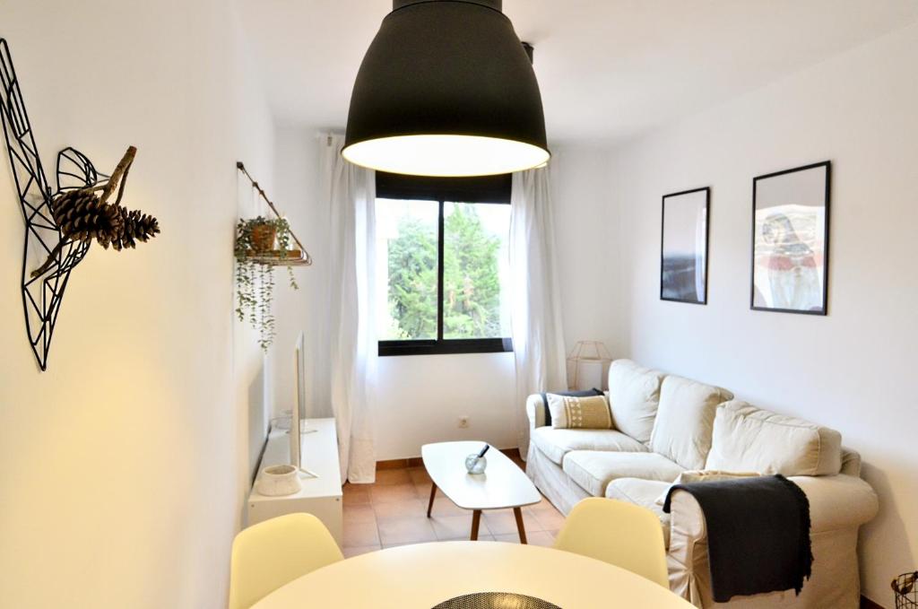 Гостиная зона в Apartaments la Rambla - L'Arrel - 4 persones