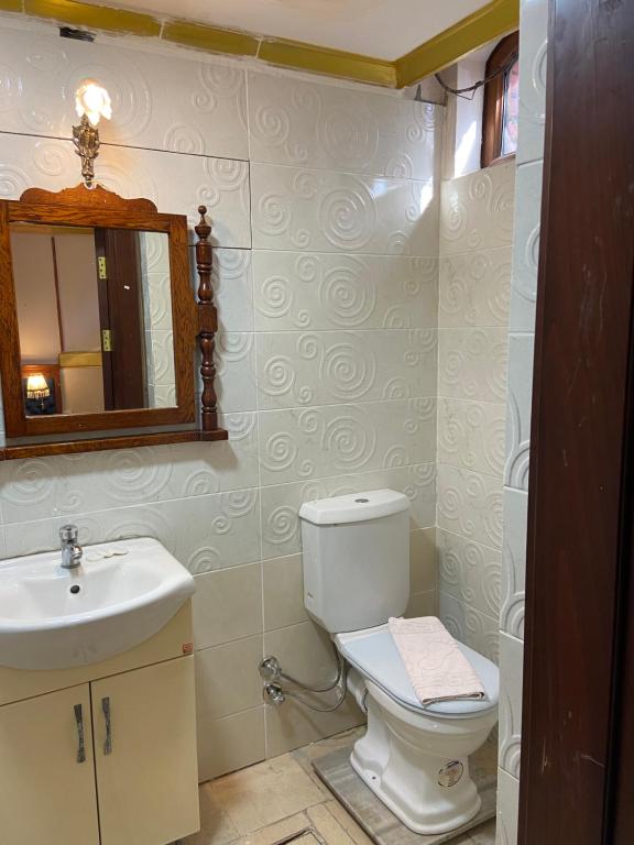 Koupelna v ubytování Aruna Boutique Hotel