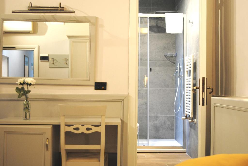 Hotel Camilla Firenze - Resim 40