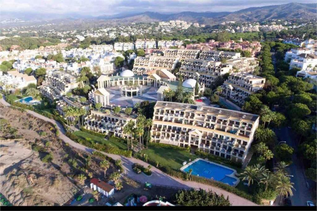 Výhľad na mesto Marbella alebo výhľad na mesto priamo z apartmánu