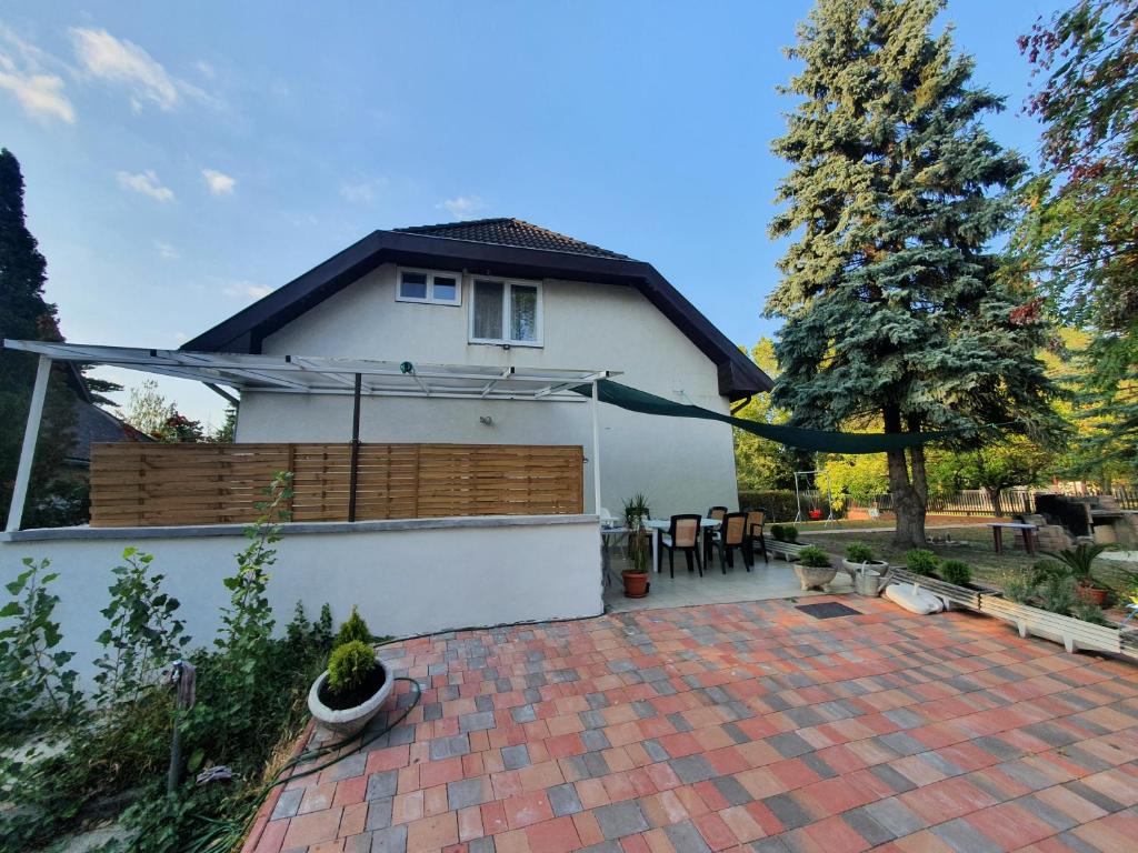 Gallery image of Gold Apartman in Zamárdi