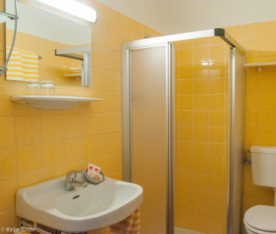 Koupelna v ubytování Gästehaus Ringbauer