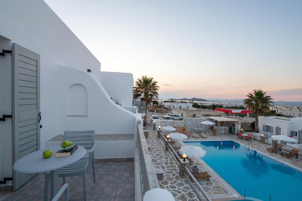 Bazén v ubytování Summer Shades Hotel - ex Arkoulis nebo v jeho okolí