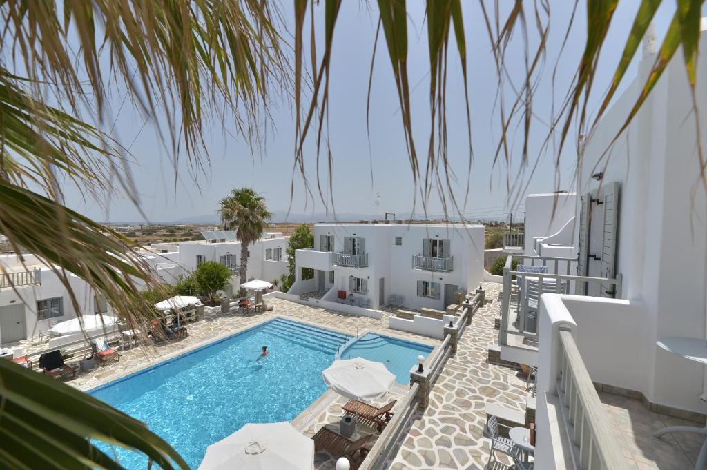 Bazén v ubytování Summer Shades Hotel - ex Arkoulis nebo v jeho okolí