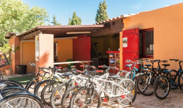 Jízda na kole v ubytování Mobilhome almira nebo okolí