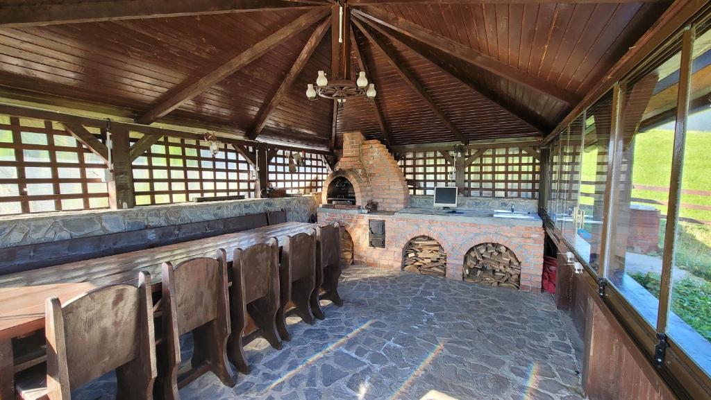 Fotografie z fotogalerie ubytování Vila Pestera v destinaci Peştera