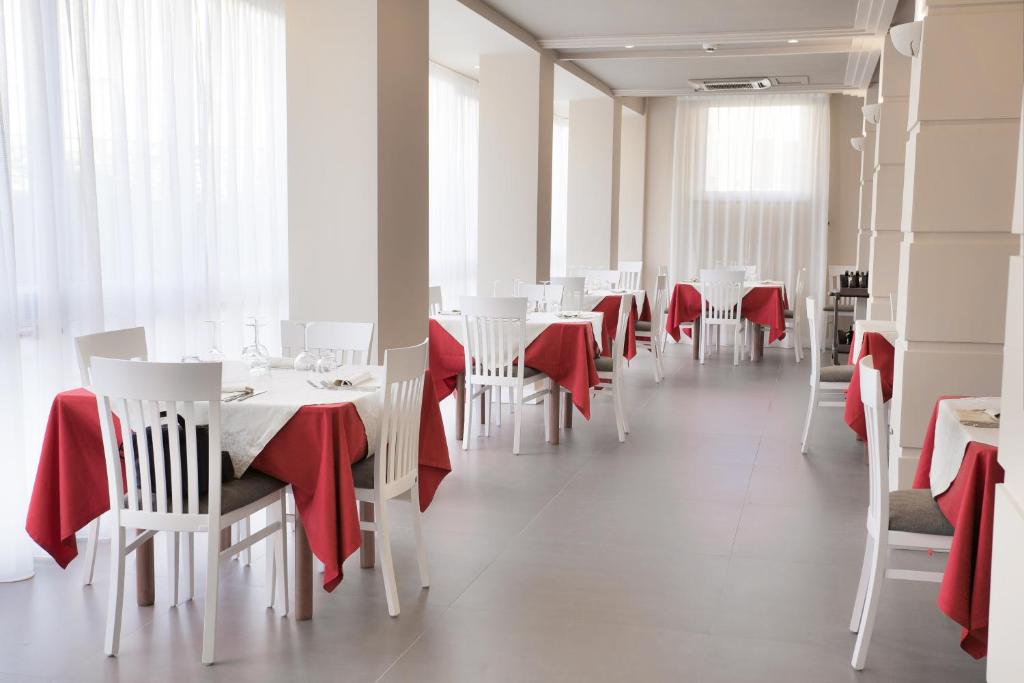Restaurace v ubytování Relais Le Felci Executive Suite Spa