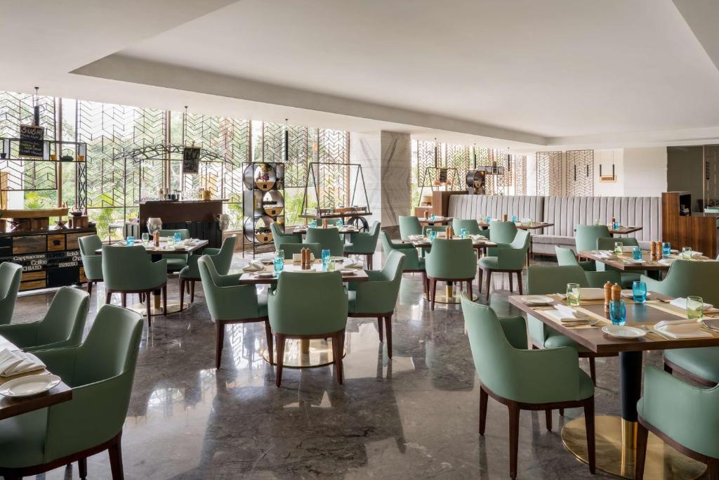 Restaurace v ubytování Radisson Bhopal