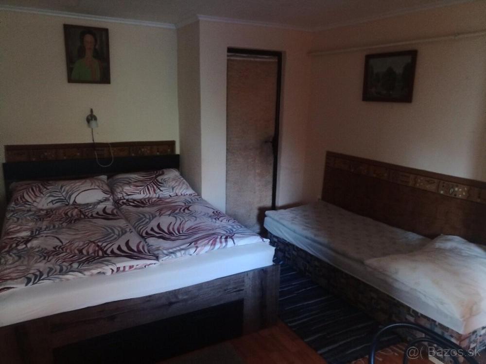 Katil atau katil-katil dalam bilik di Lacné ubytovanie Veľky Meder