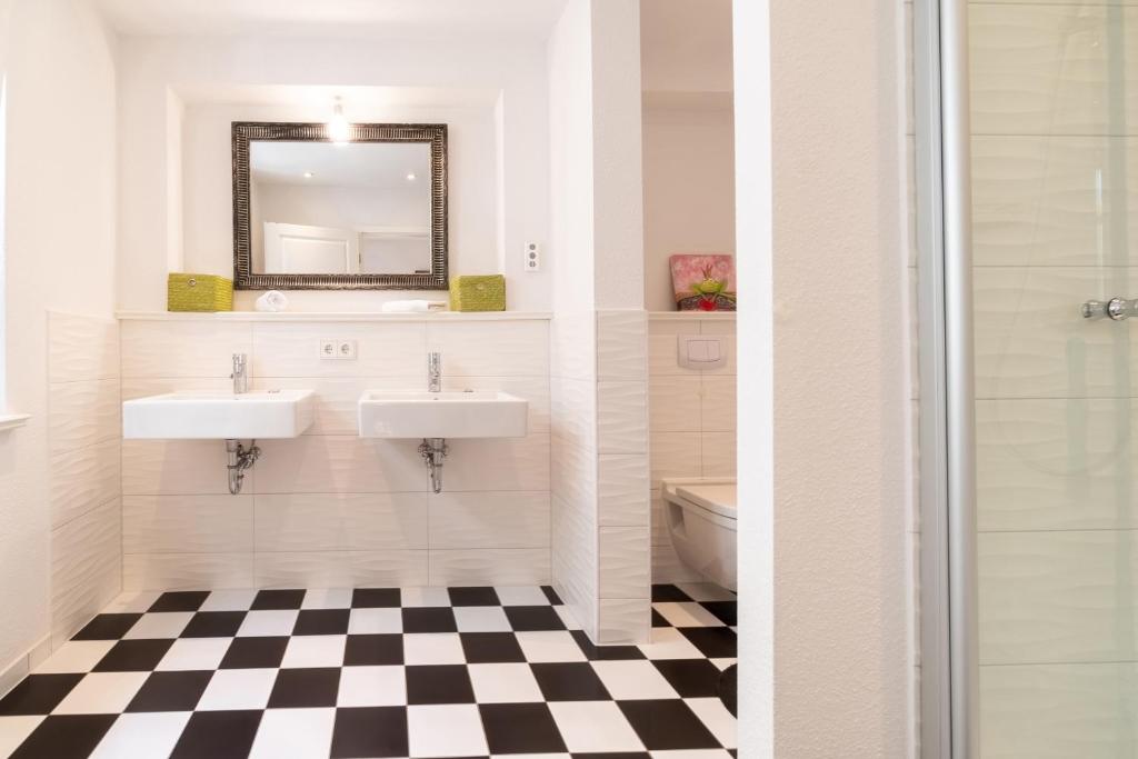 Vannituba majutusasutuses Ole Hus