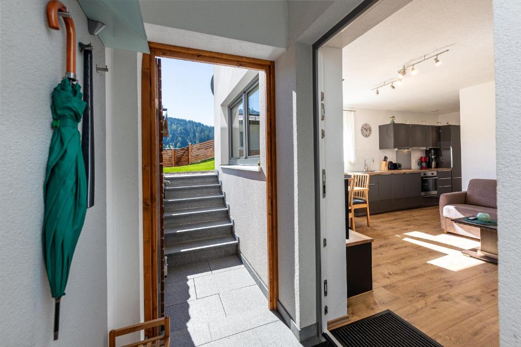 Nespecifikovaný výhled na hory nebo výhled na hory při pohledu z apartmánu