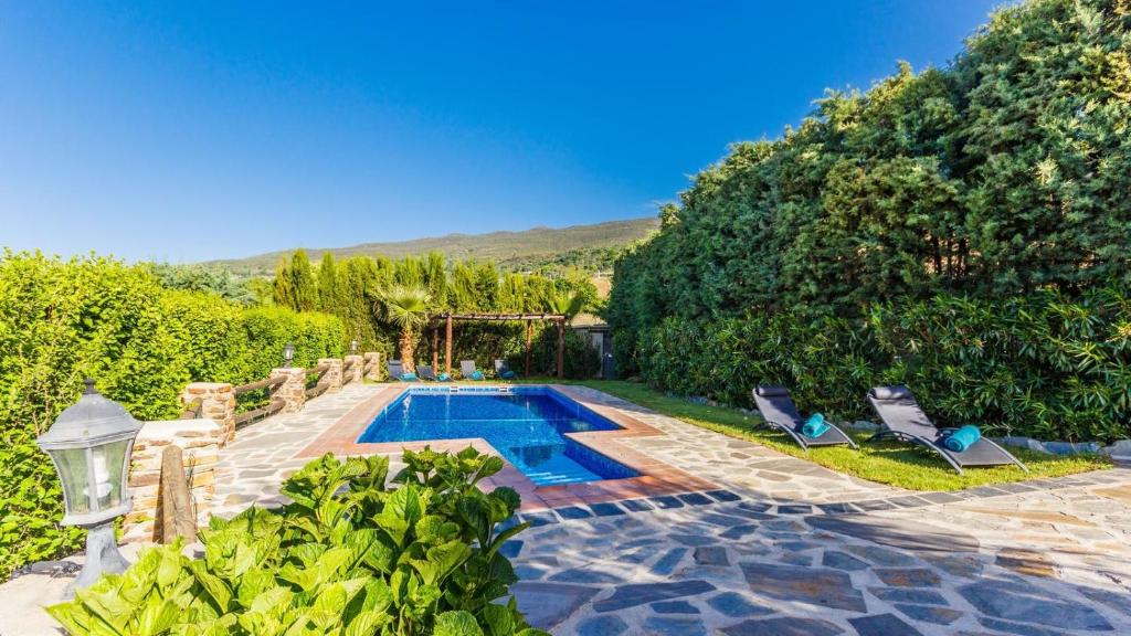 Cortijo La Loma La Taha - Pitres by Ruralidays, Granada ...