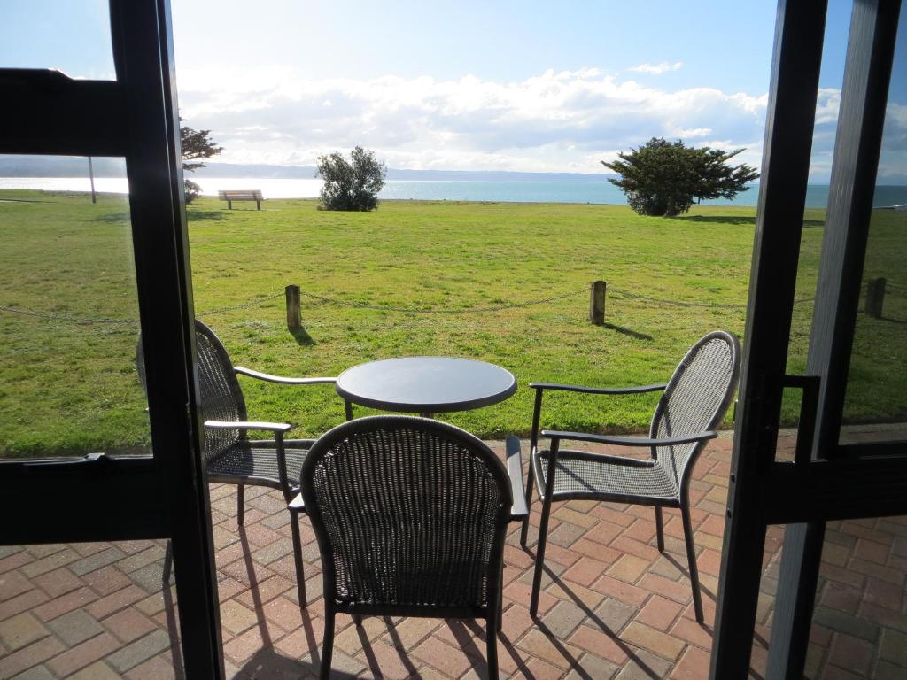 Harbour View Motel on Ahuriri Beach in Napier NZ with sea view suites - Resim 7
