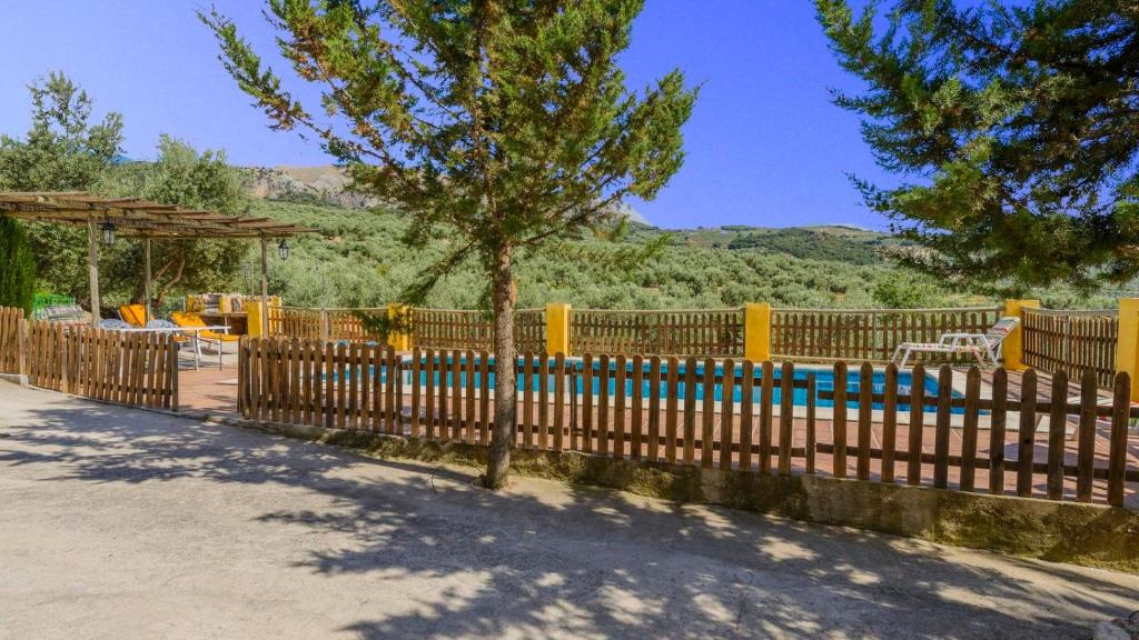 Bazén v ubytování La Casita Montefrio by Ruralidays nebo v jeho okolí