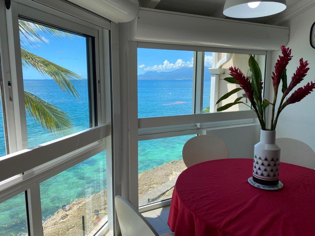 Peisaj natural din apropierea acestui apartament