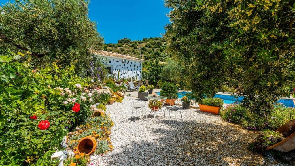 Vonkajšia záhrada v ubytovaní Casa Los Cactus El Gastor by Ruralidays