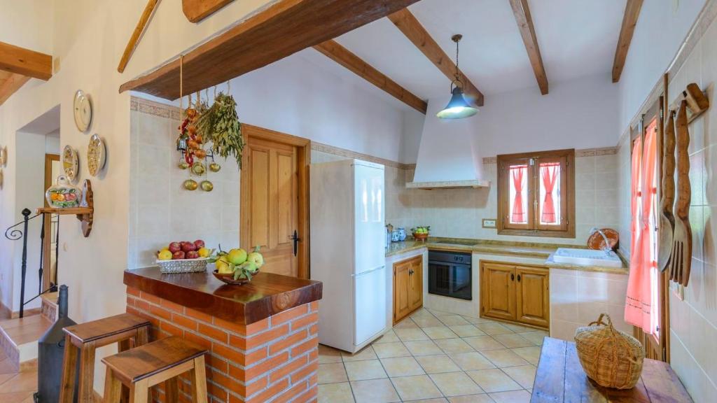 Cortijo El Palmarillo Motril by Ruralidays, Motril ...